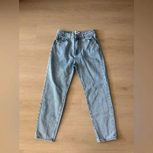 Princess Polly High Rise Light Blue Jeans Straight Leg - Picture 1 of 4